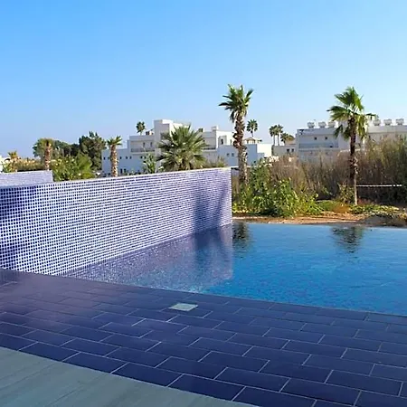 Fedrania Gardens Hotel 2*