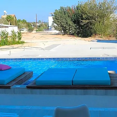 Fedrania Gardens فندق 2*