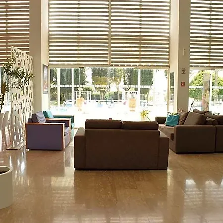 Fedrania Gardens Hotel 2*
