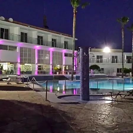 Fedrania Gardens Ayia Napa